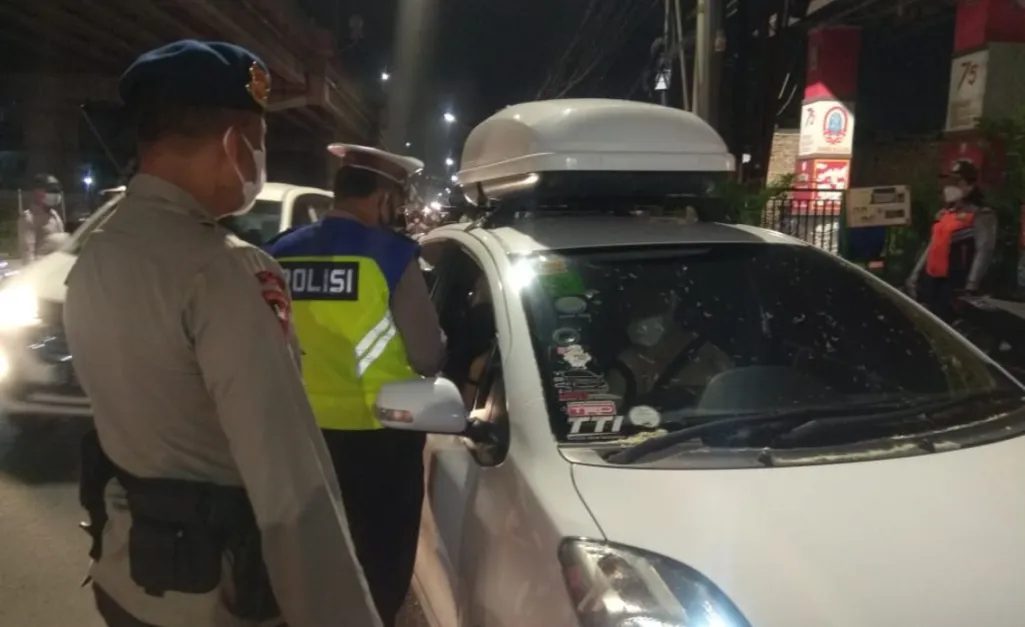 Polri Perpanjang Sanksi Putar Balik Kendaraan hingga 24 Mei