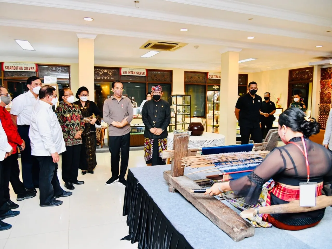 Apresiasi Produk Pengrajin Bali, Presiden Ingin Jadikan Souvenir G20