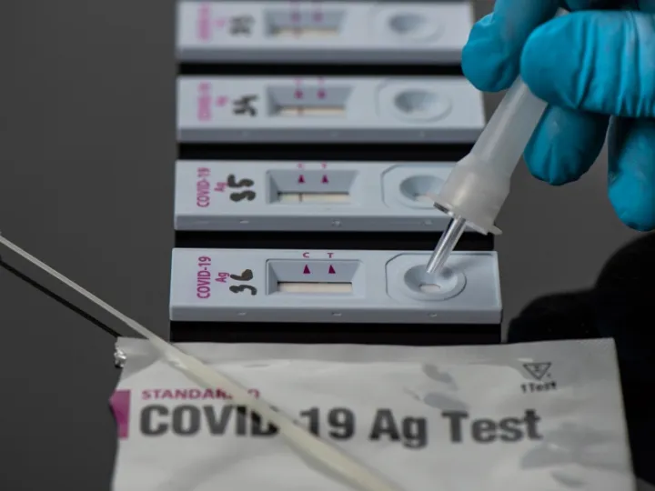 Asyik! Tarif Rapid Antigen Turun Jadi Rp 99 Ribu