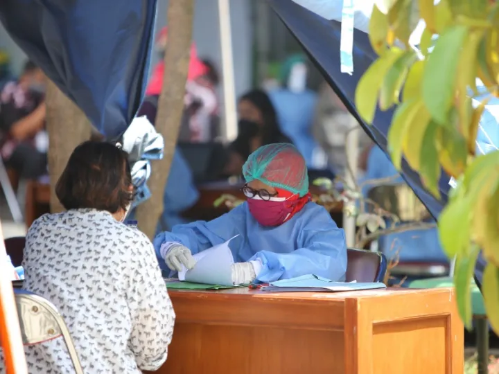 Dosis Kedua Vaksin Covid-19 di Jakarta Hampir 100 Persen