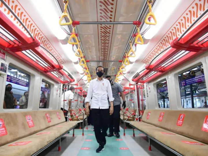 Presiden Jokowi Resmikan KRL Lintas Yogya-Solo
