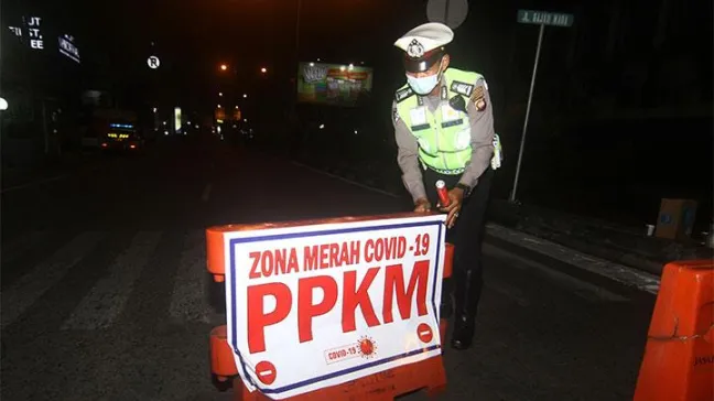 Mulai Sekarang, PPKM Darurat Berganti Jadi PPKM Level 4 Jawa-Bali