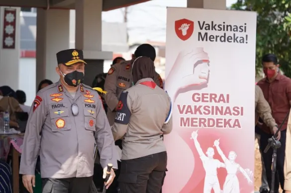 Sukseskan Vaksinasi Merdeka, Kapolda Metro Gandeng Emak-emak dan Remaja Masjid